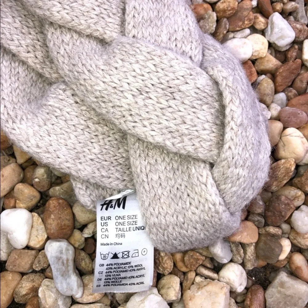 H&M Crochet knit braided headband wrap - Picture 4 of 4